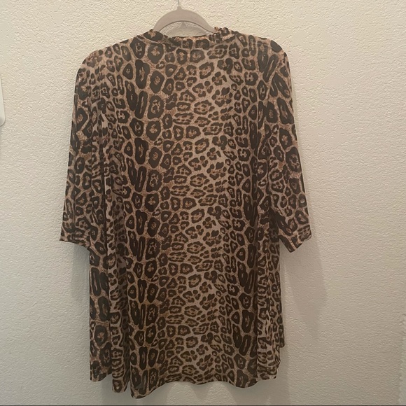 Leopard Kimono - Picture 2 of 2